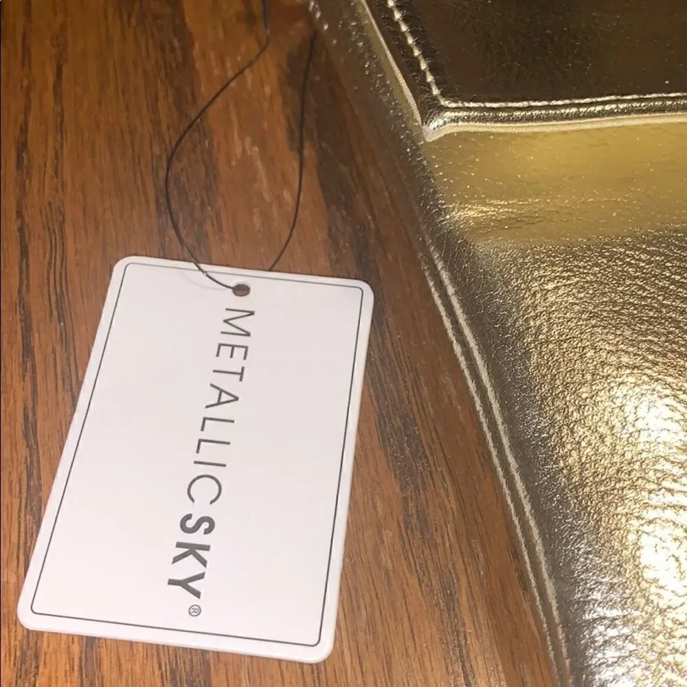 Metallic Purse   - Picture 5 of 8